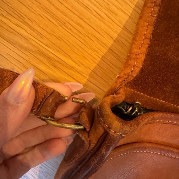 COACH Vintage 1980s Made in USA NYC Leather Saddle Bag Creed 6642 - Picture 6 of 10